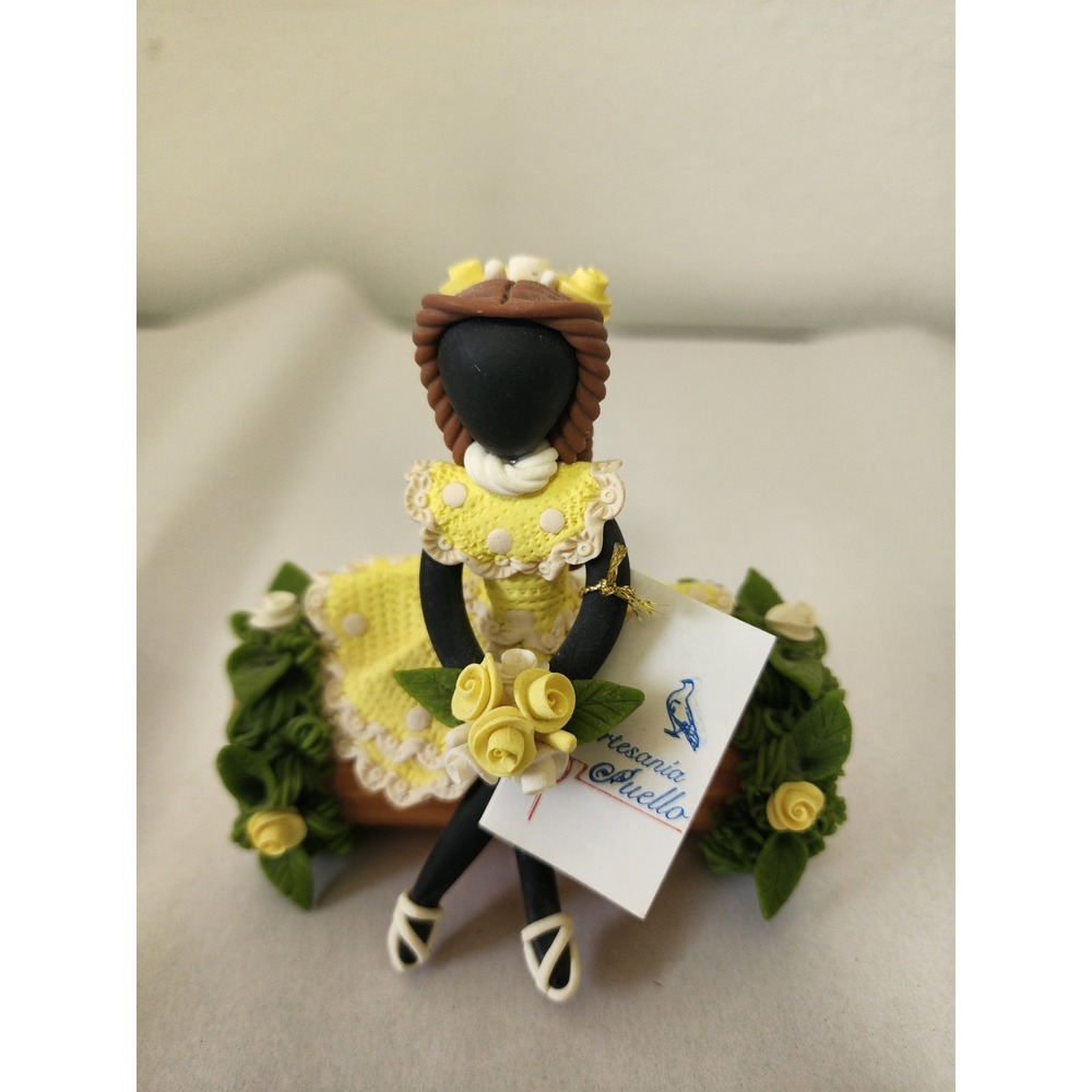 Artesania Puello Dominican Republic Faceless Figurine Yellow Dress Flower Girl